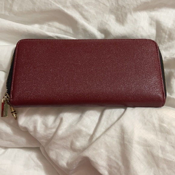 Anne Klein wallet - Picture 2 of 3